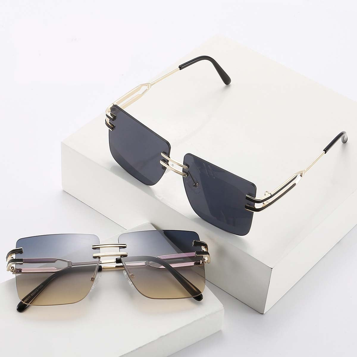 Mandarin Square Sunglasses